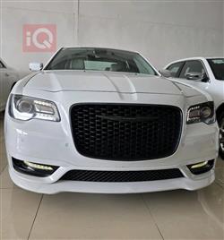 کرایسلەر 300